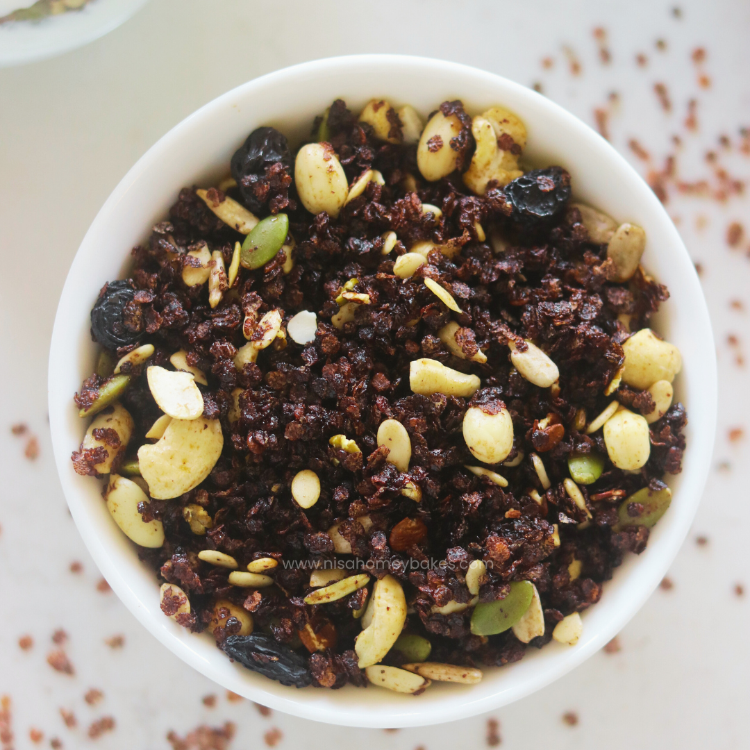 Ragi Granola